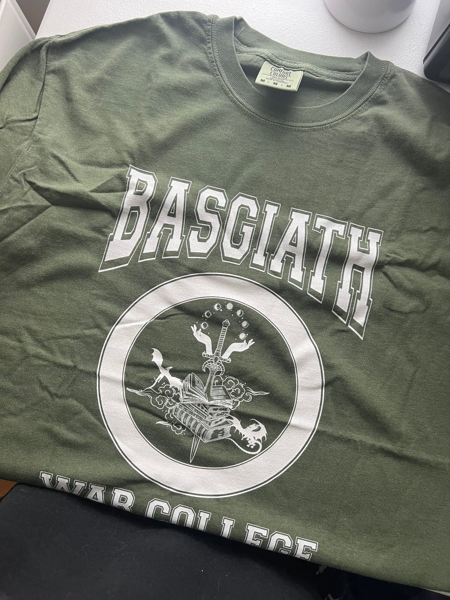 SAMPLE SALE- (S, M, L, 3XL) Basgiath War College Tee- *Ready to Ship